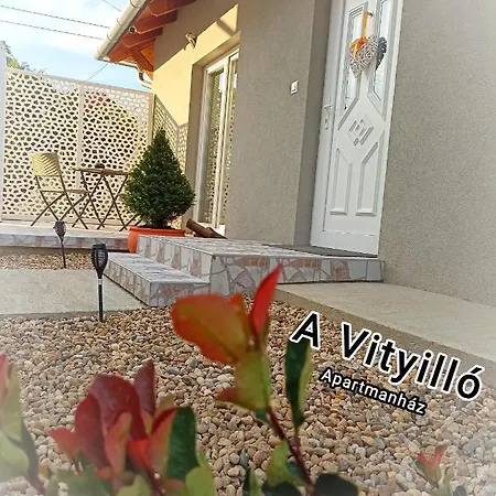 Apartment A Vityillo Maganszallashely